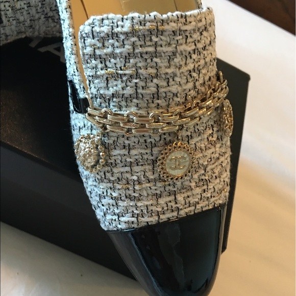 Chanel loafers - Picture 2 of 6